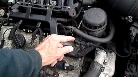 2017 hyundai sonata camshaft position sensor location